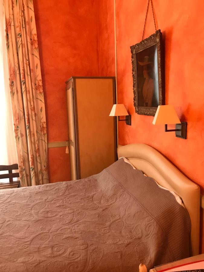 Hotel De La Sologne Божанси Экстерьер фото
